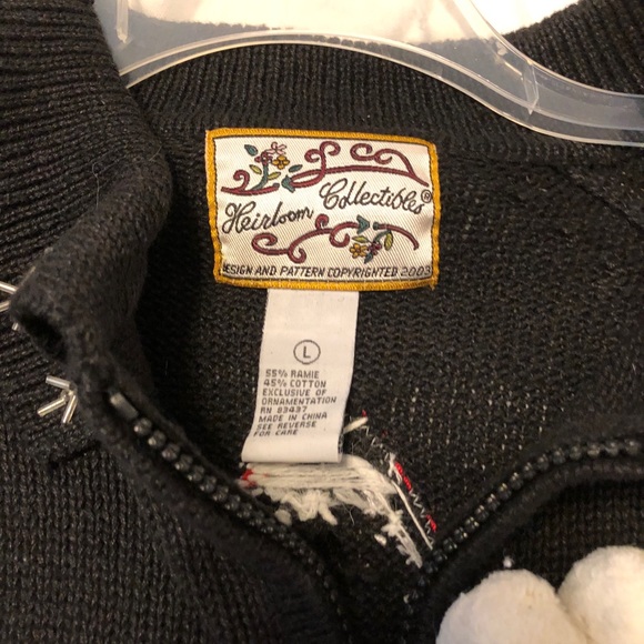 Black Christmas Sweater. New no tags. - Picture 3 of 6